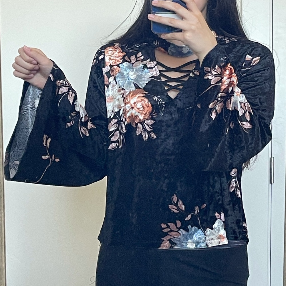 Black Velvet Top With Floral Pattern Size Medium